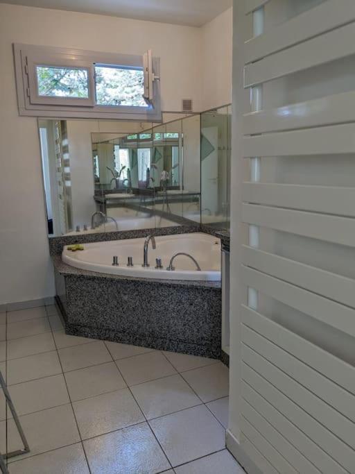 Maison Spacieuse Et Lumineuse 4 Personnes Lavilledieu  Bagian luar foto